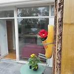 Bed & Breakfast Bureau Warmoesstraat 3*