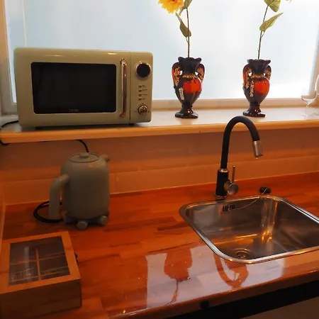 Bureau Warmoesstraat Bed & Breakfast Den Burg